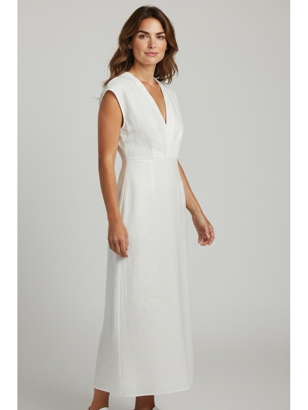Banana Republic Sz 0 White Sleeveless 100% Linen Dress Coastal Mom Quiet Luxury